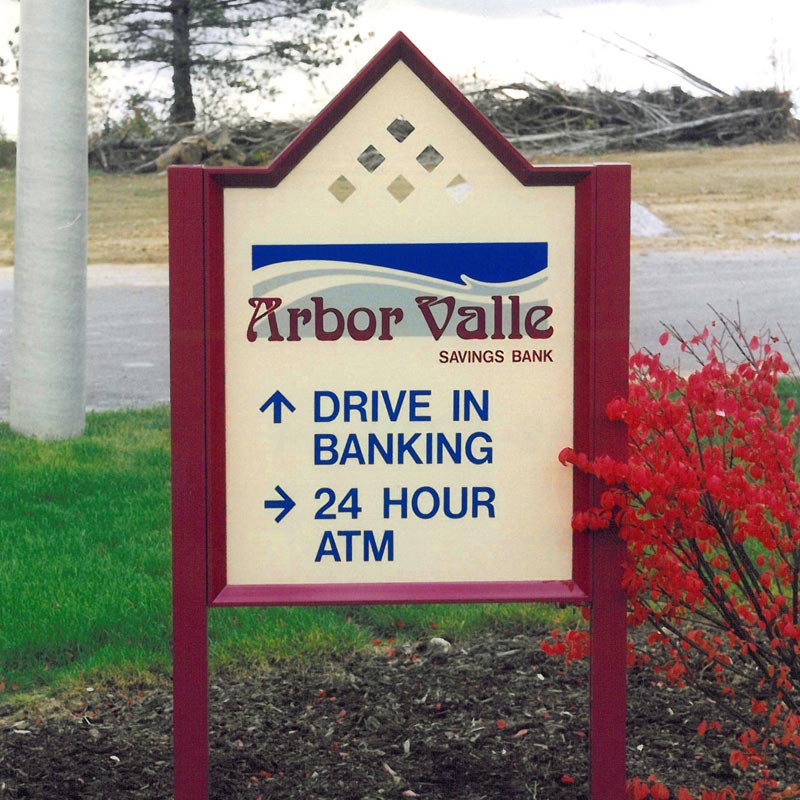 aluminum-post-and-panel-hed-100-sign10