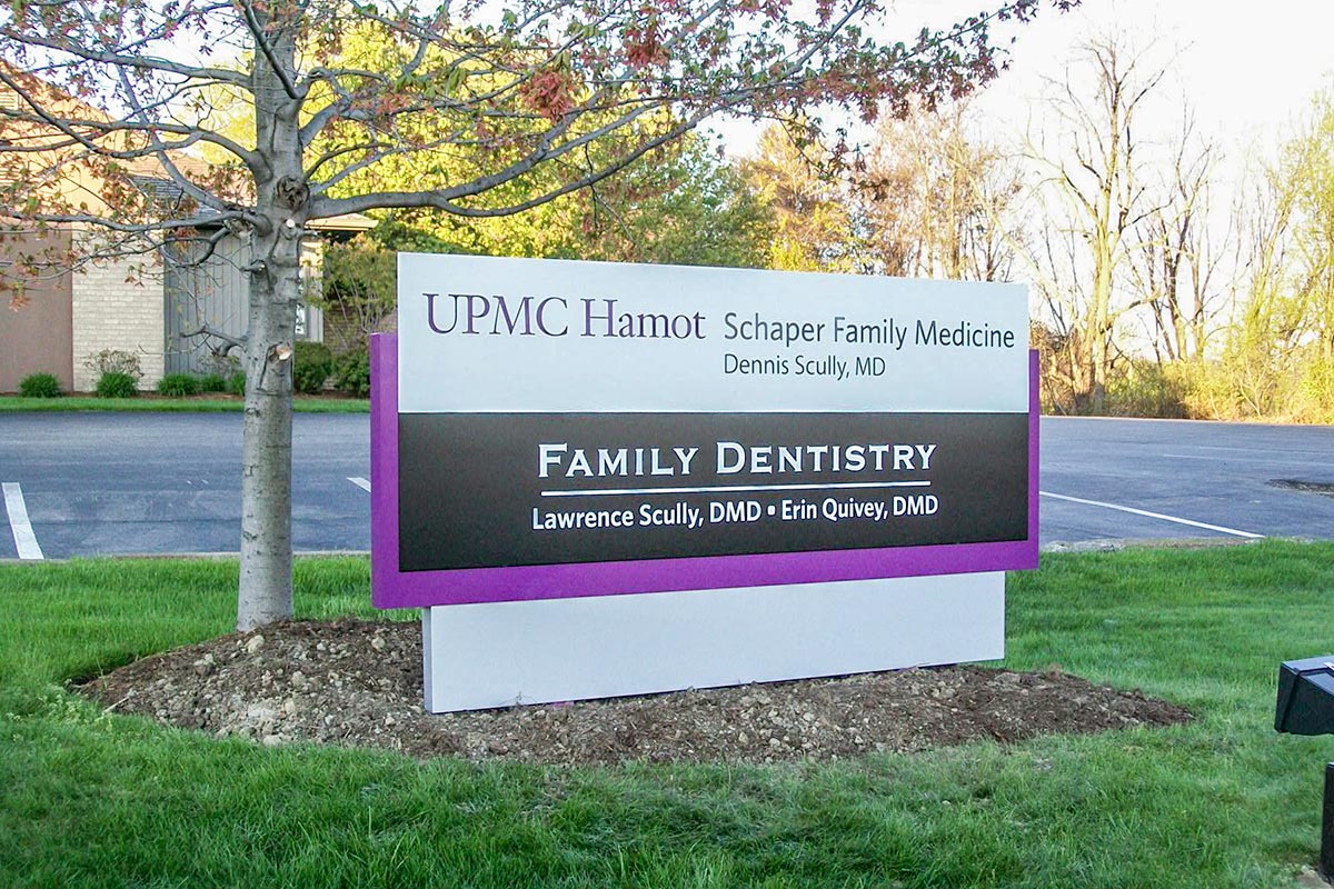 hed-300-aluminum-post-and-panel-100-5929