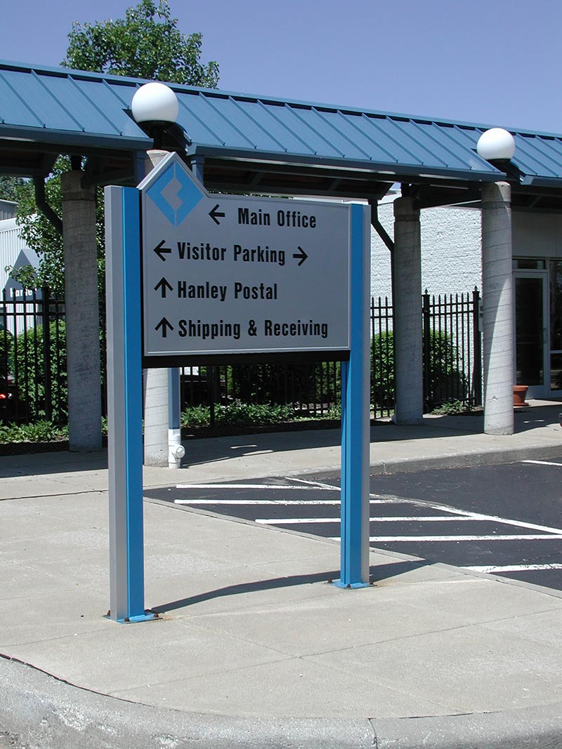 hed-300-aluminum-post-and-panel-custom-eng-p6240015